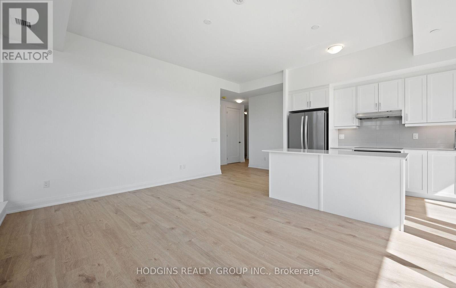 106 - 1035 Southdown Road, Mississauga, Ontario  L5J 0A2 - Photo 11 - W12931076