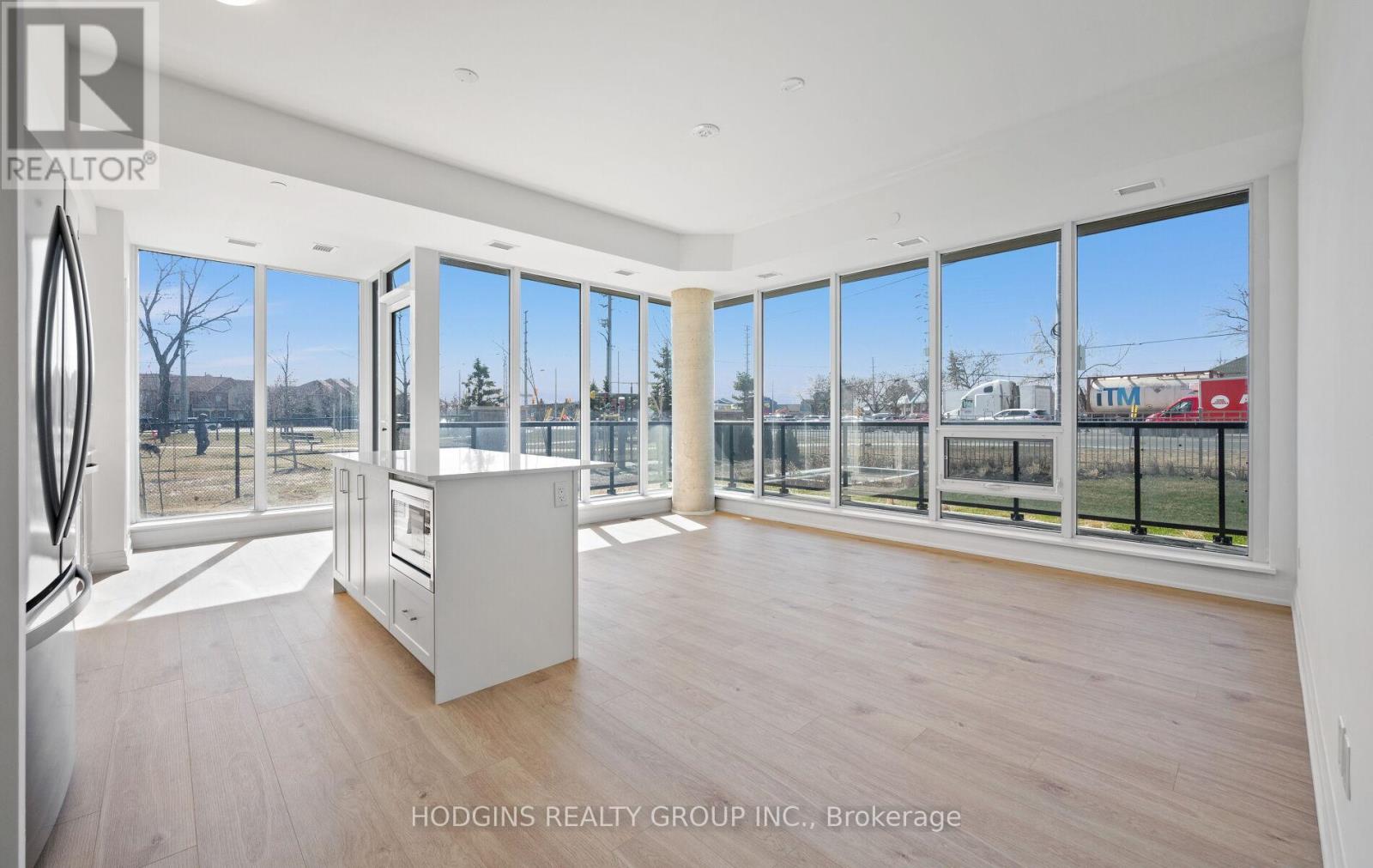 106 - 1035 Southdown Road, Mississauga, Ontario  L5J 0A2 - Photo 8 - W12931076