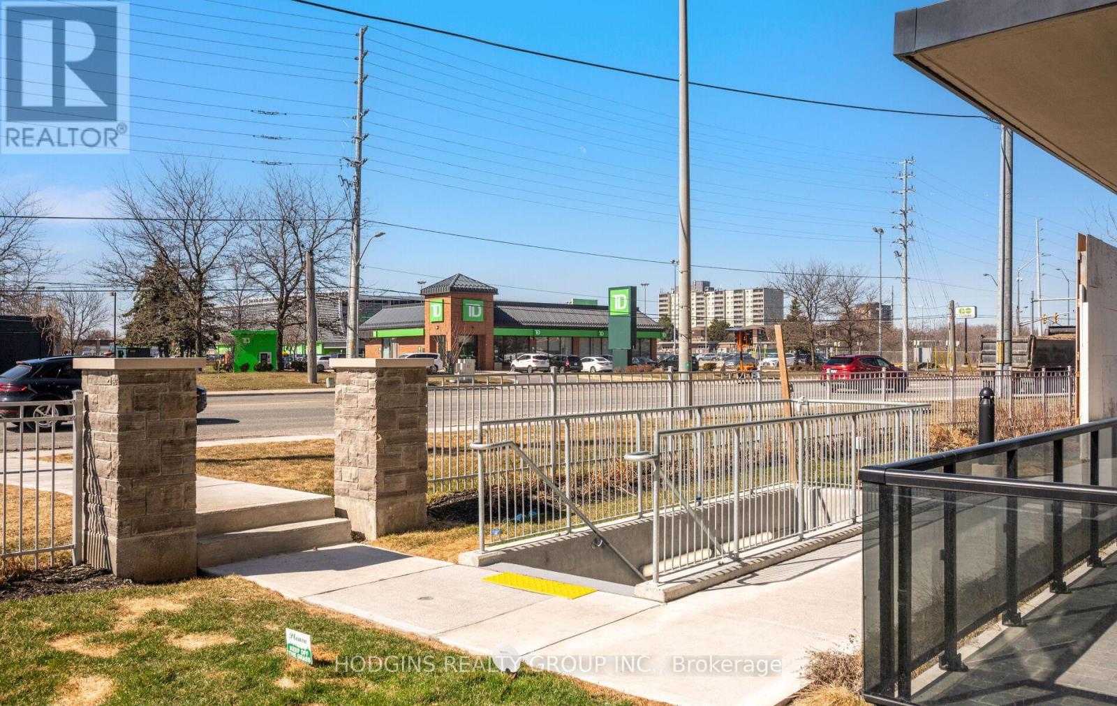 106 - 1035 Southdown Road, Mississauga, Ontario  L5J 0A2 - Photo 28 - W12931076