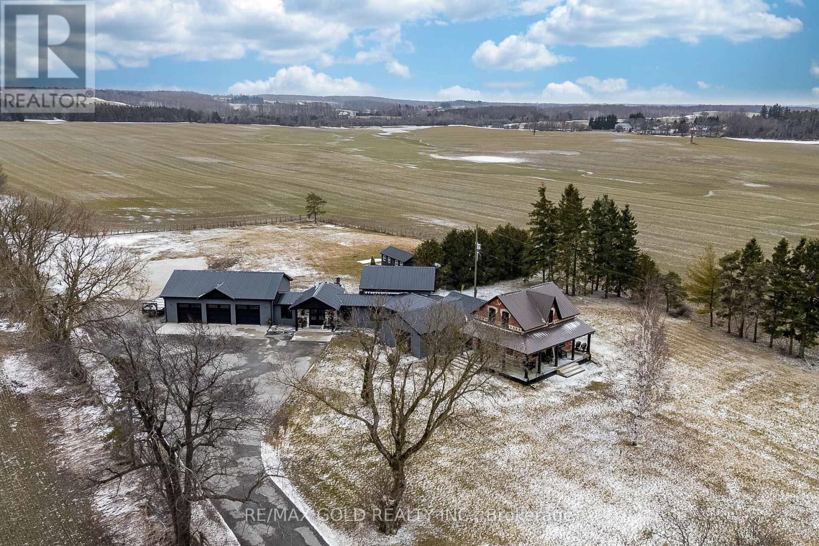 408082 Grey4 Road, Grey Highlands, Ontario  N0C 1J0 - Photo 2 - X12951028