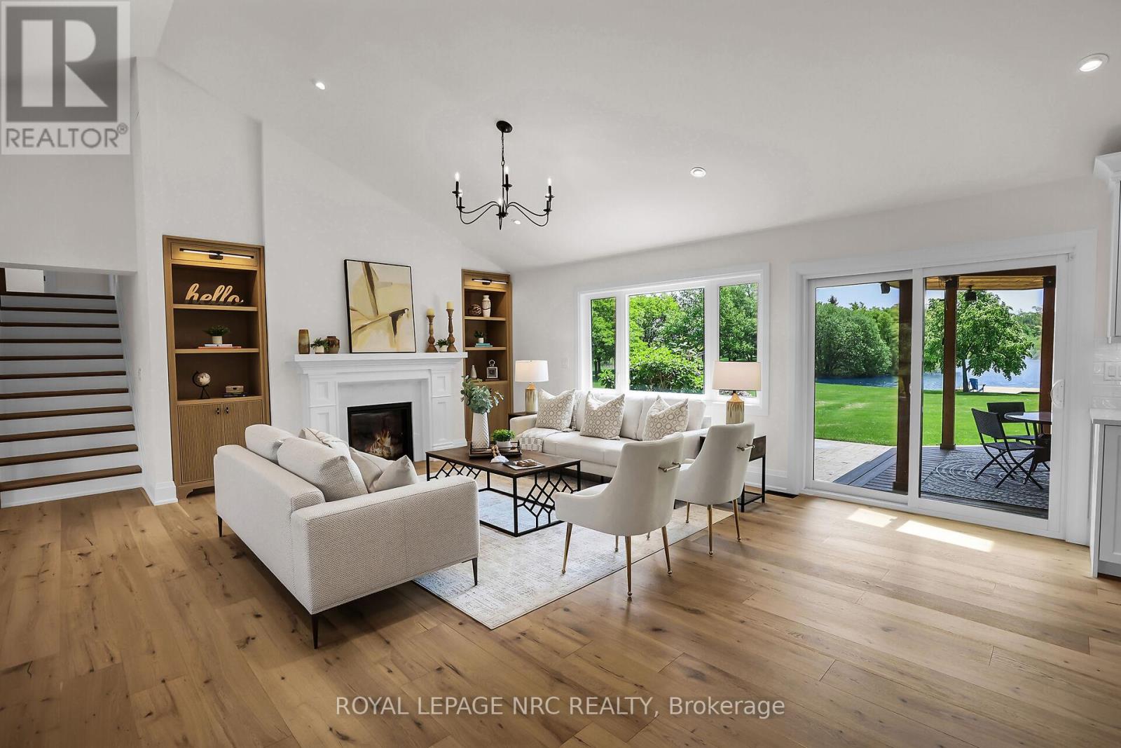 2021 Victoria Avenue, Pelham, Ontario  L0S 1C0 - Photo 11 - X12952556