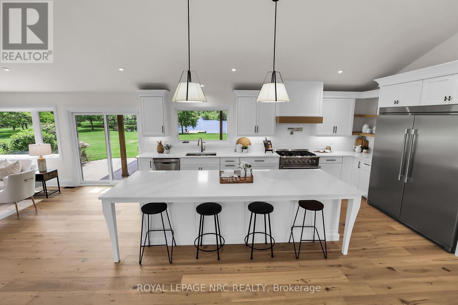 2021 Victoria Avenue, Pelham, Ontario  L0S 1C0 - Photo 14 - X12952556