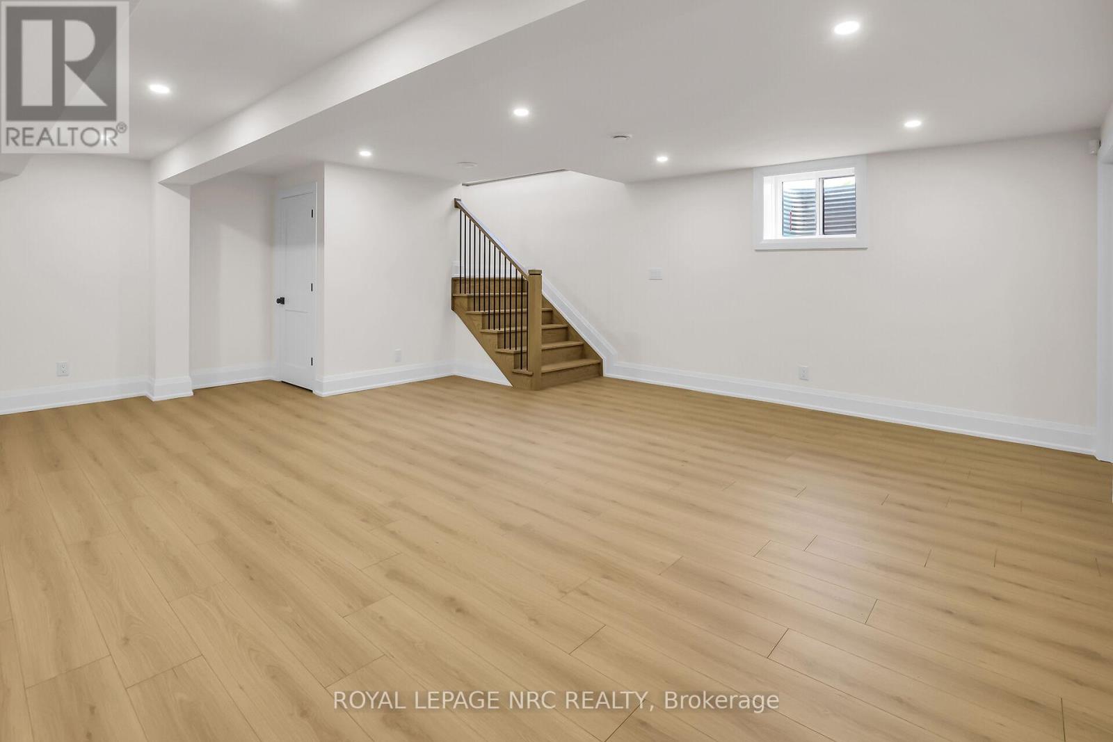 2021 Victoria Avenue, Pelham, Ontario  L0S 1C0 - Photo 25 - X12952556