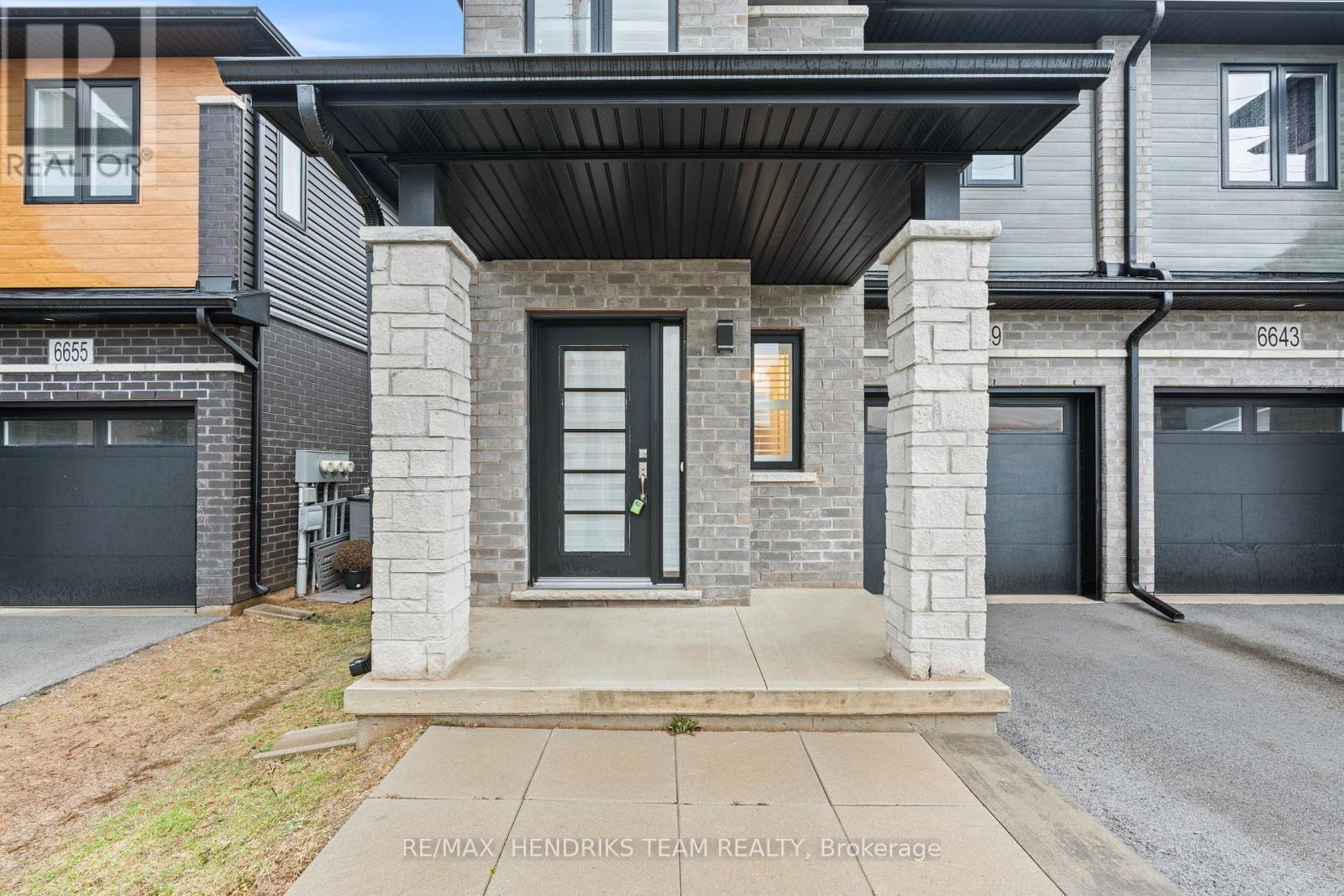 6649 Cropp Street, Niagara Falls, Ontario  L2E 0B7 - Photo 2 - X12952562