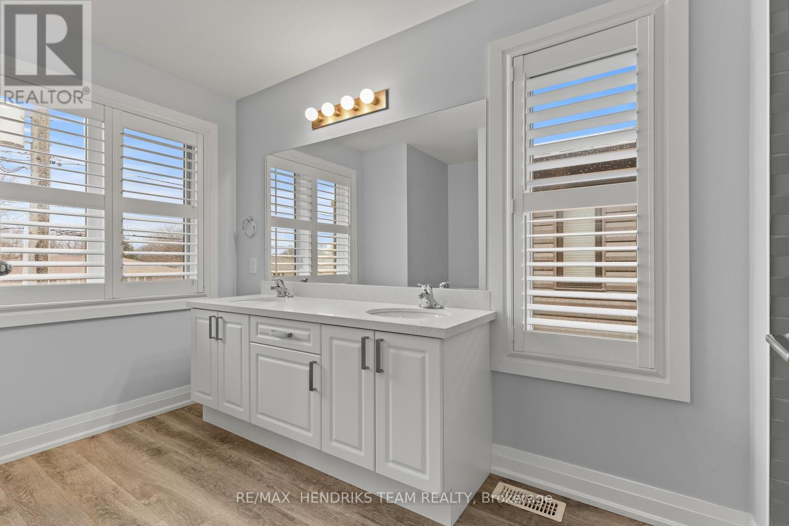 6649 Cropp Street, Niagara Falls, Ontario  L2E 0B7 - Photo 26 - X12952562