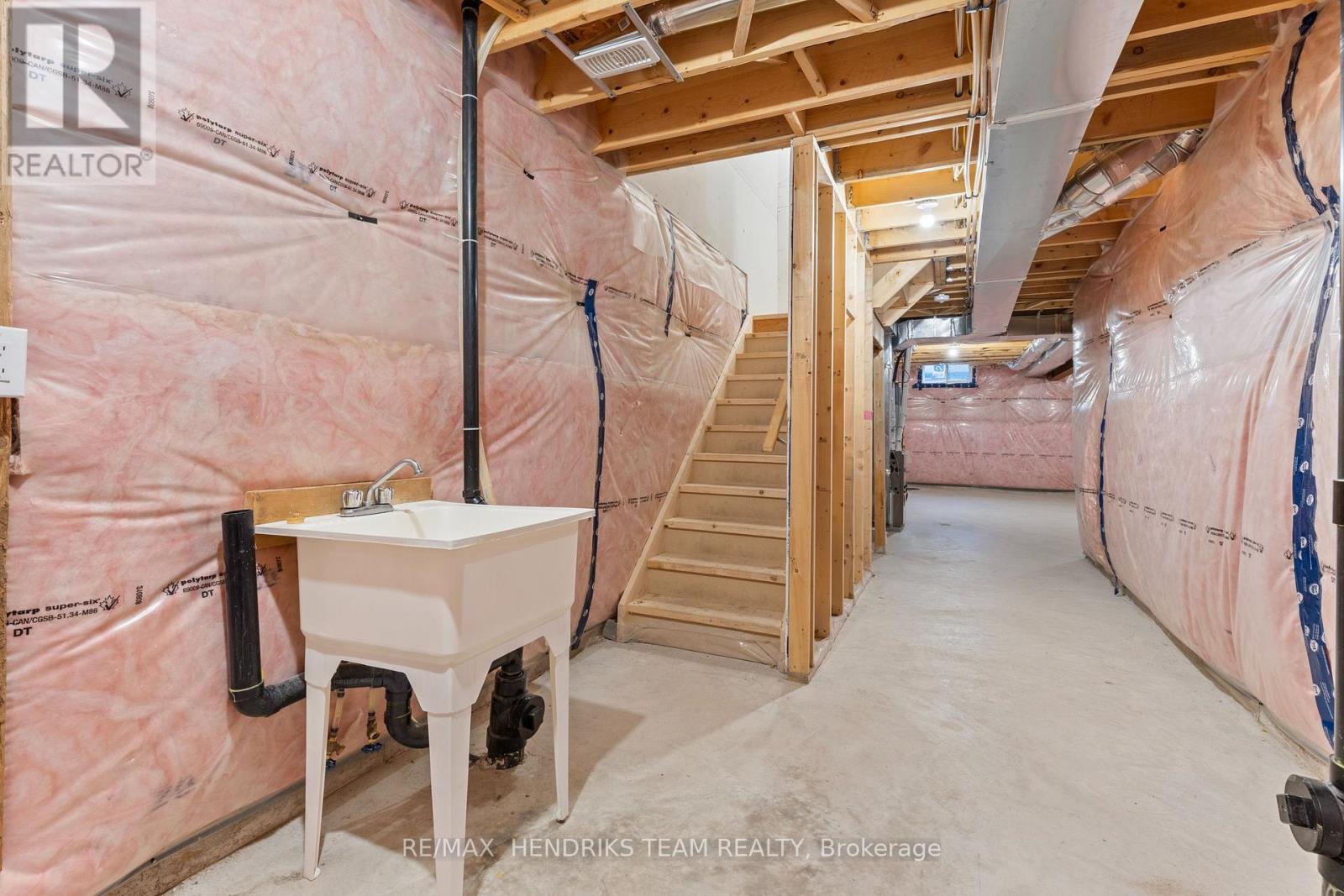 6649 Cropp Street, Niagara Falls, Ontario  L2E 0B7 - Photo 32 - X12952562