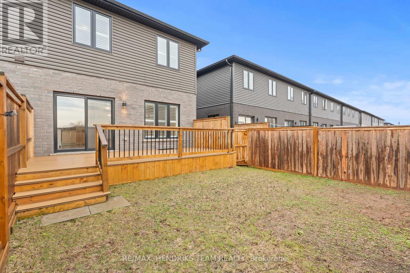 6649 Cropp Street, Niagara Falls, Ontario  L2E 0B7 - Photo 39 - X12952562