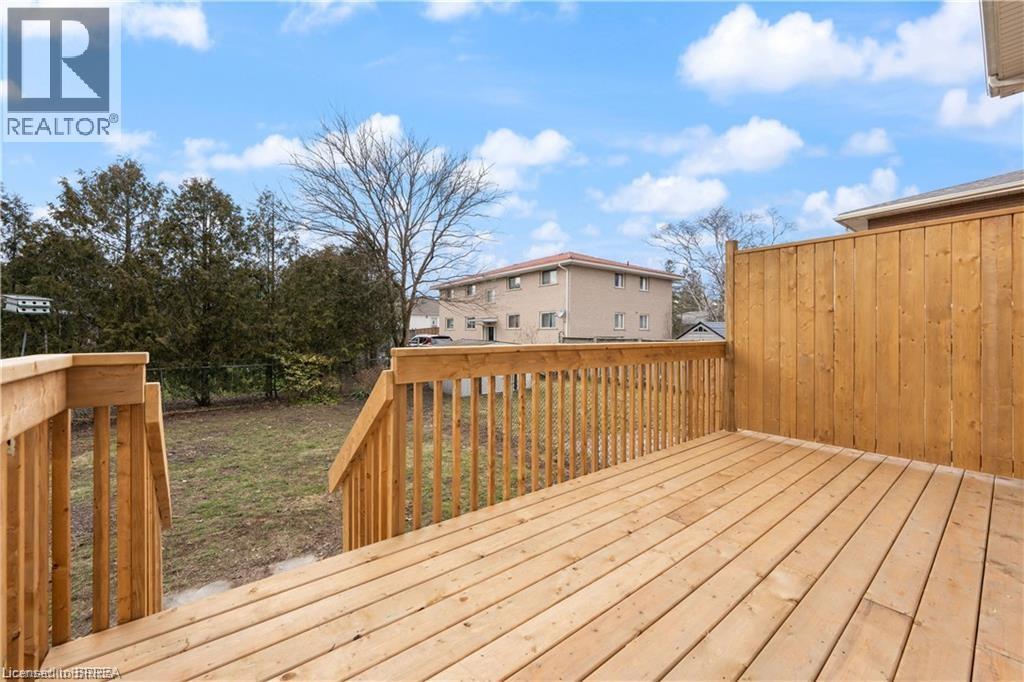 30 Rowanwood Avenue, Brantford, Ontario  N3S 7B9 - Photo 14 - 40815178