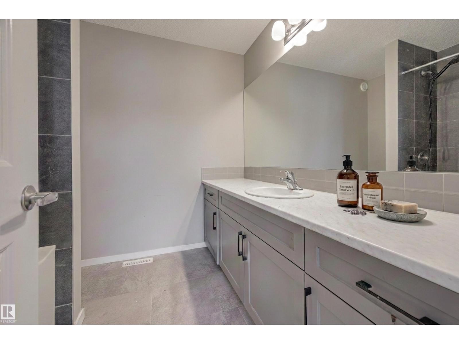 2031 207 St Nw, Edmonton, Alberta  T6M 1R7 - Photo 26 - E4472218