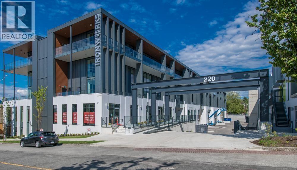 190 220 VICTORIA DRIVE, Vancouver, British Columbia