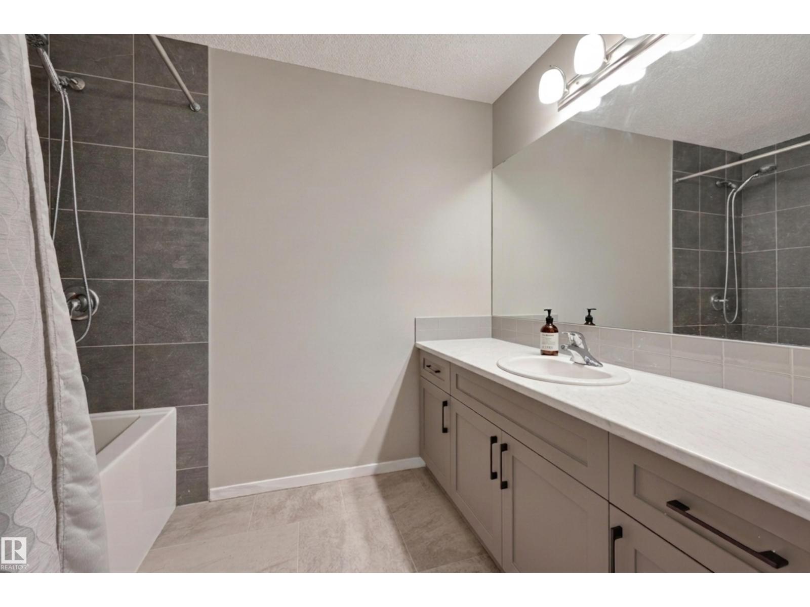 2031 207 St Nw, Edmonton, Alberta  T6M 1R7 - Photo 32 - E4472218