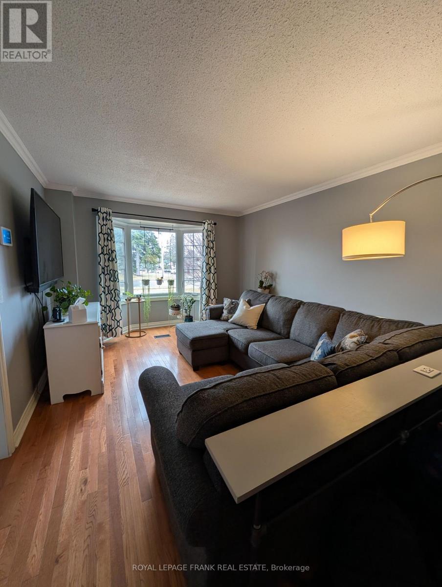 588 Carlisle Street, Cobourg, Ontario  K9A 1X6 - Photo 10 - X12952480