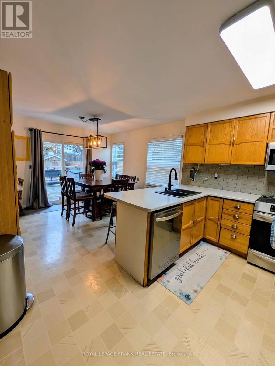 588 Carlisle Street, Cobourg, Ontario  K9A 1X6 - Photo 16 - X12952480