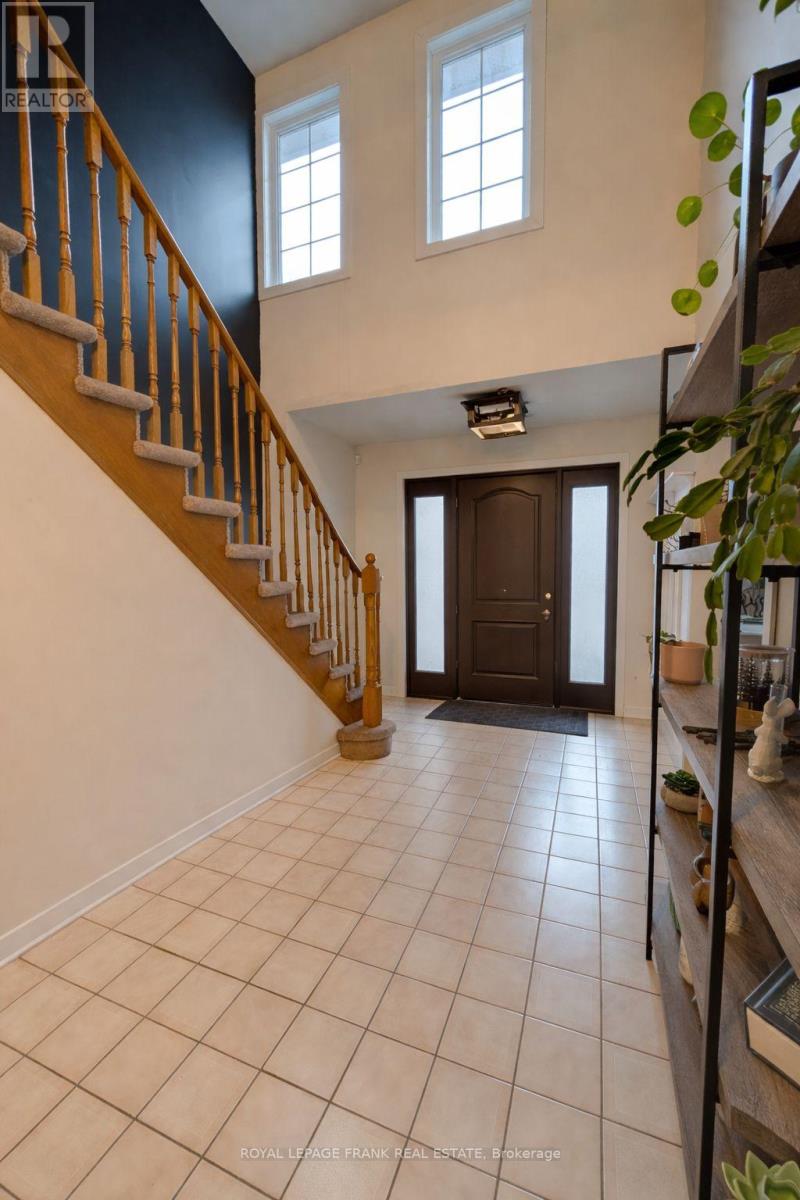 588 Carlisle Street, Cobourg, Ontario  K9A 1X6 - Photo 8 - X12952480