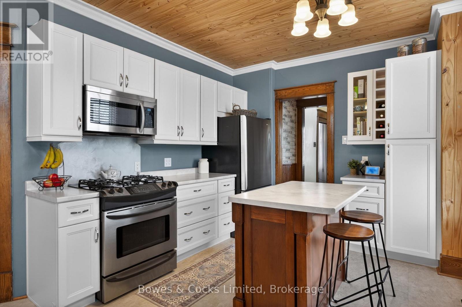 270 William Street N, Kawartha Lakes, Ontario  K9V 4C1 - Photo 13 - X12952788