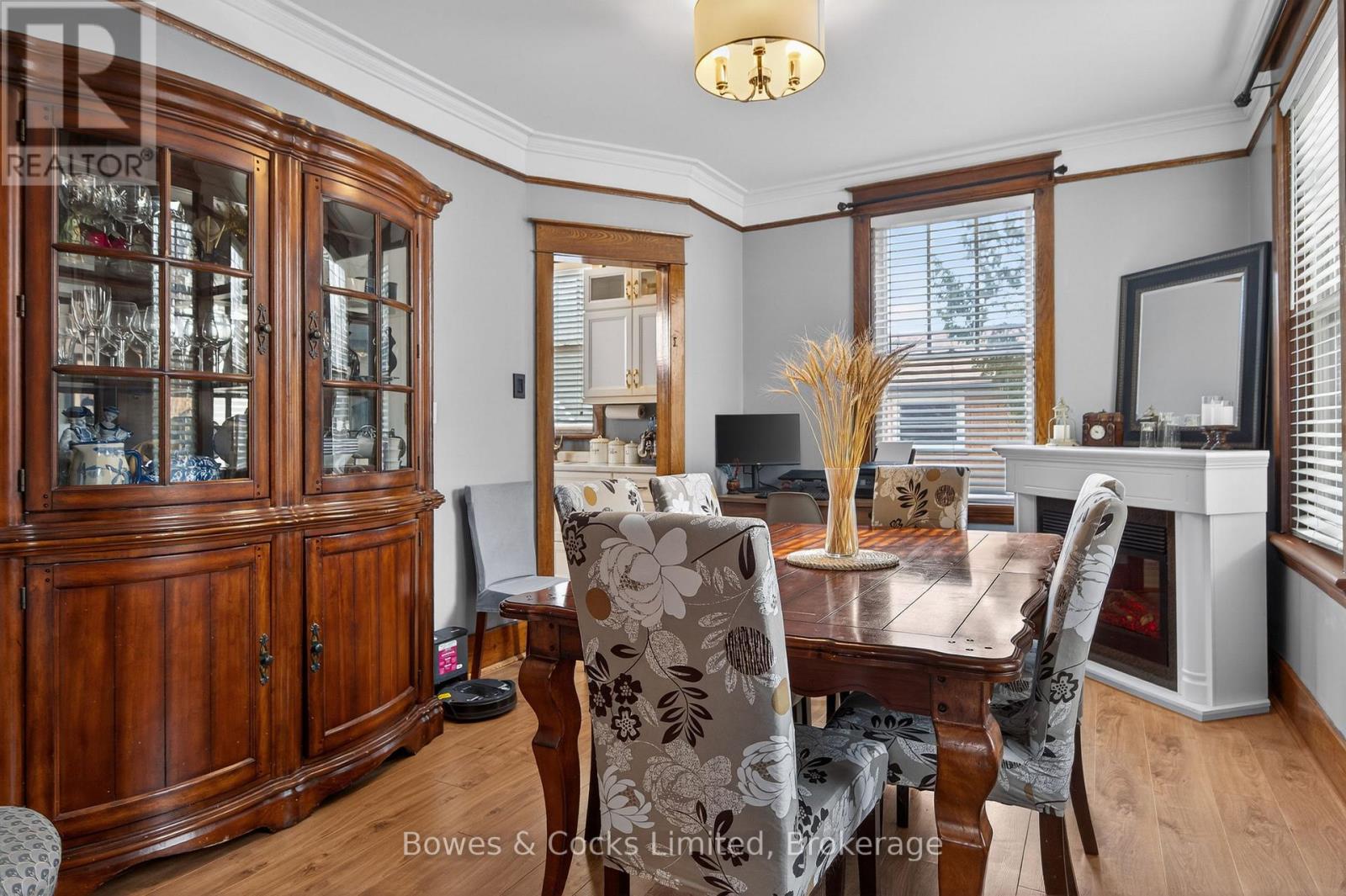 270 William Street N, Kawartha Lakes, Ontario  K9V 4C1 - Photo 9 - X12952788