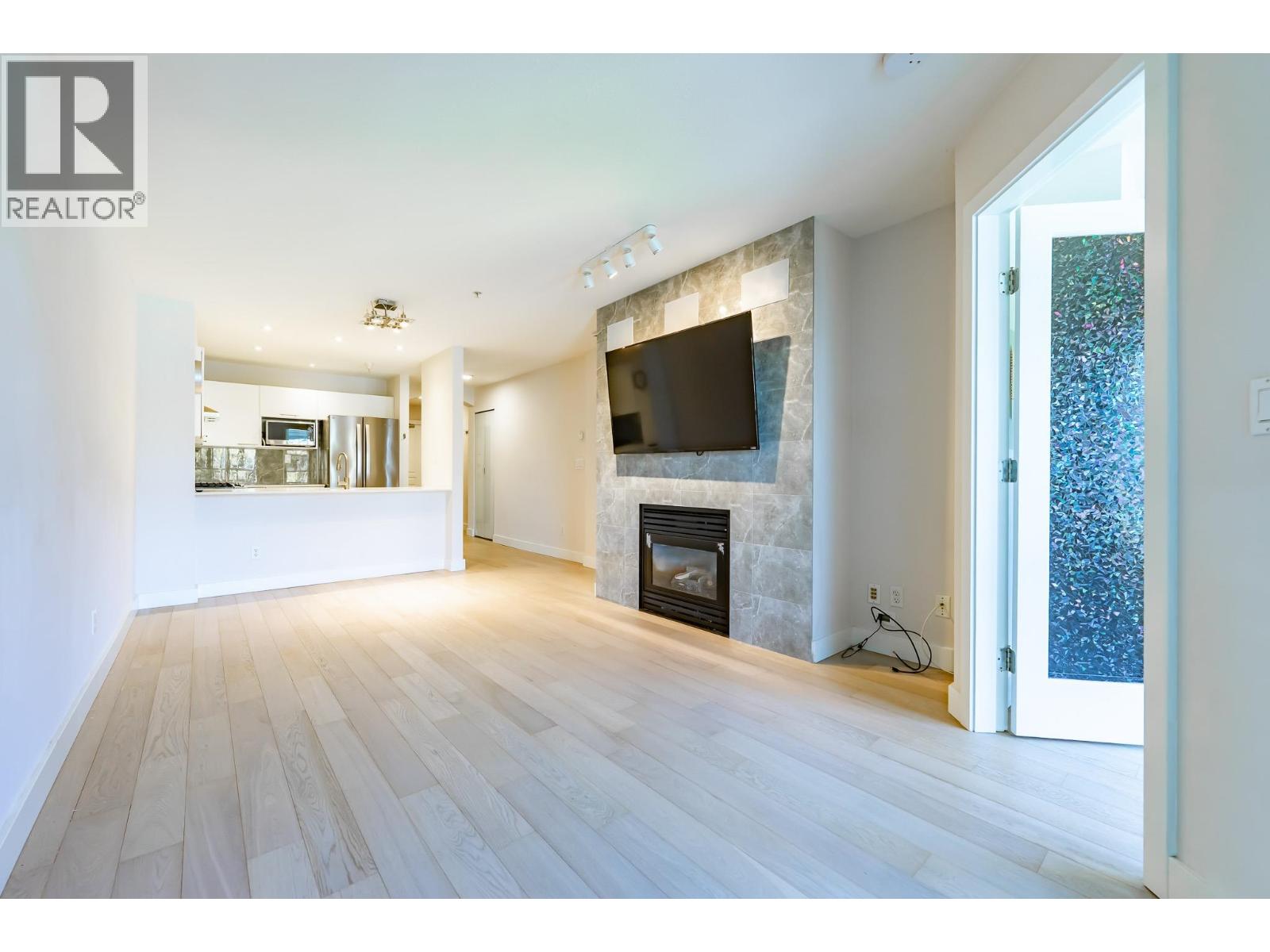 310 5723 Collingwood Street, Vancouver, British Columbia  V6N 4K6 - Photo 4 - R3106477