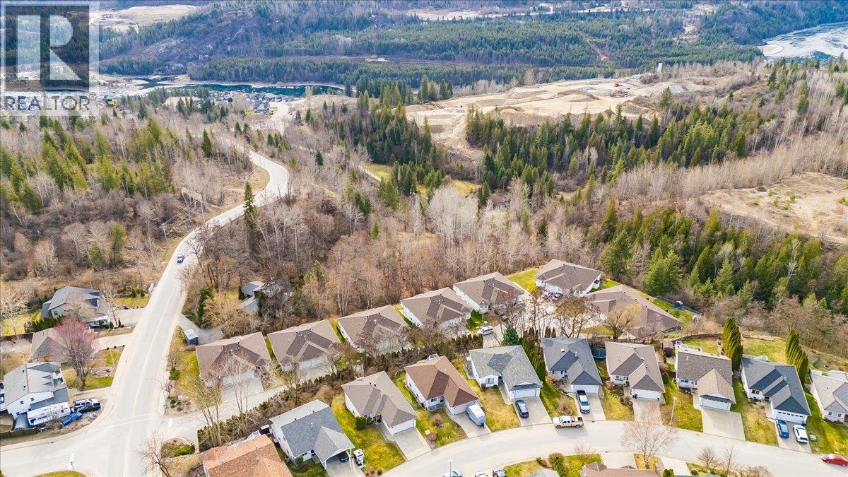 1448 Emerald Crescent, Castlegar, British Columbia  V1N 4W2 - Photo 64 - 10381820