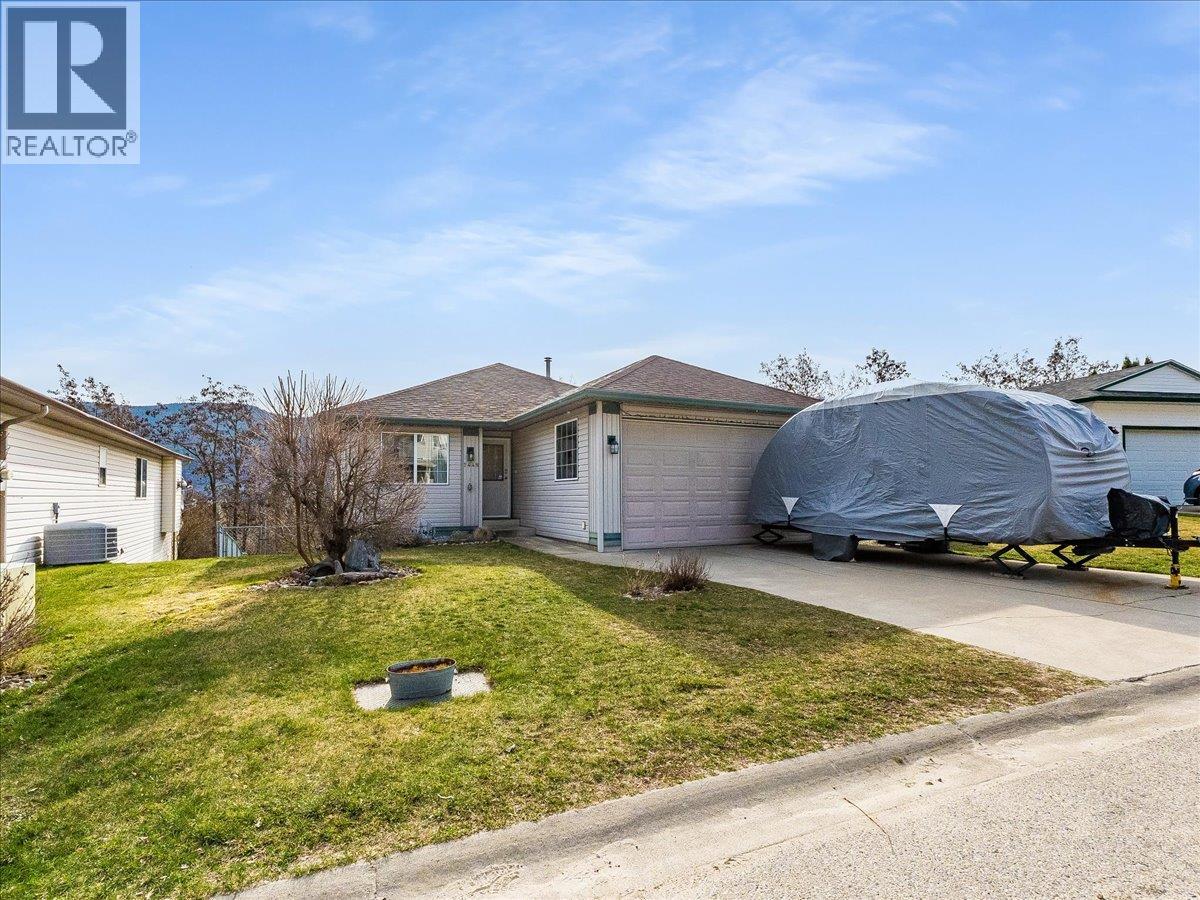 1448 Emerald Crescent, Castlegar, British Columbia  V1N 4W2 - Photo 46 - 10381820