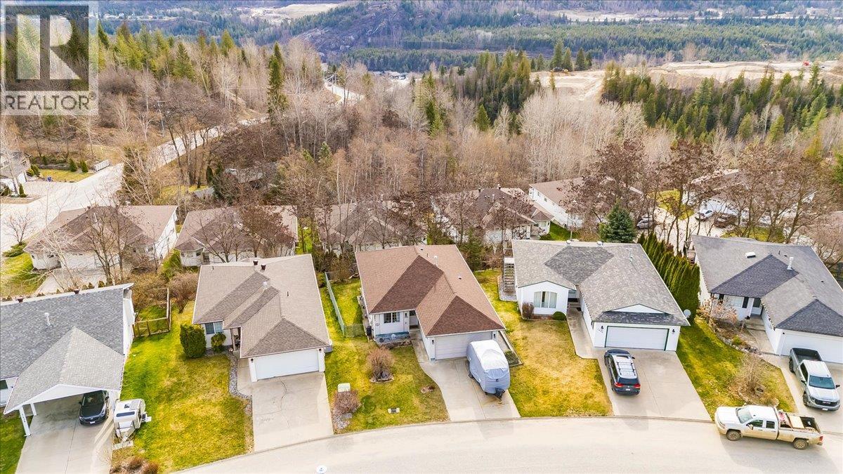 1448 Emerald Crescent, Castlegar, British Columbia  V1N 4W2 - Photo 57 - 10381820