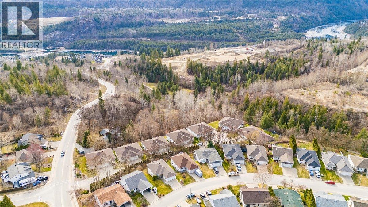 1448 Emerald Crescent, Castlegar, British Columbia  V1N 4W2 - Photo 43 - 10381820