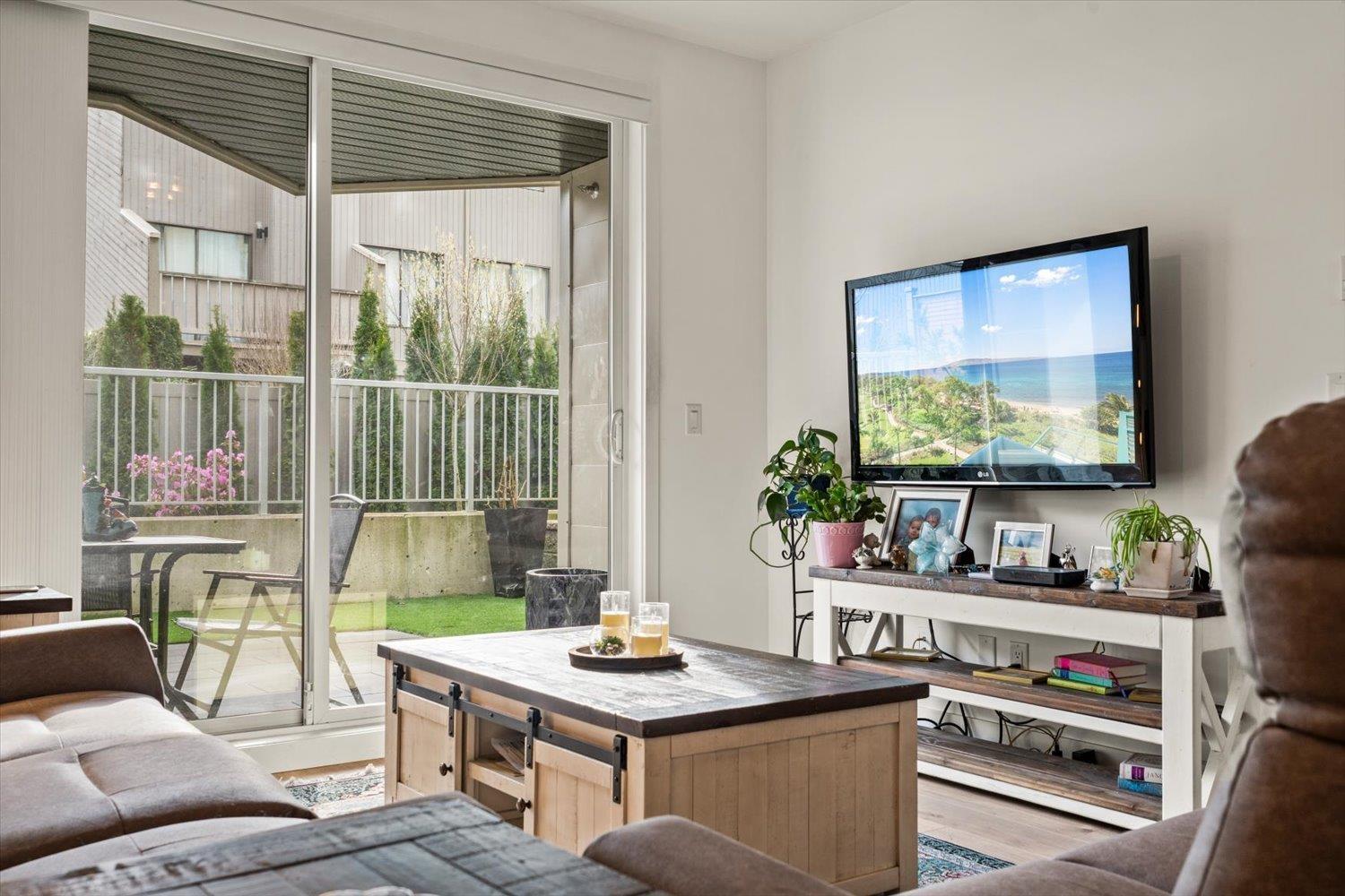 102 32838 Landeau Place, Abbotsford, British Columbia  V2S 0M6 - Photo 8 - R3104322