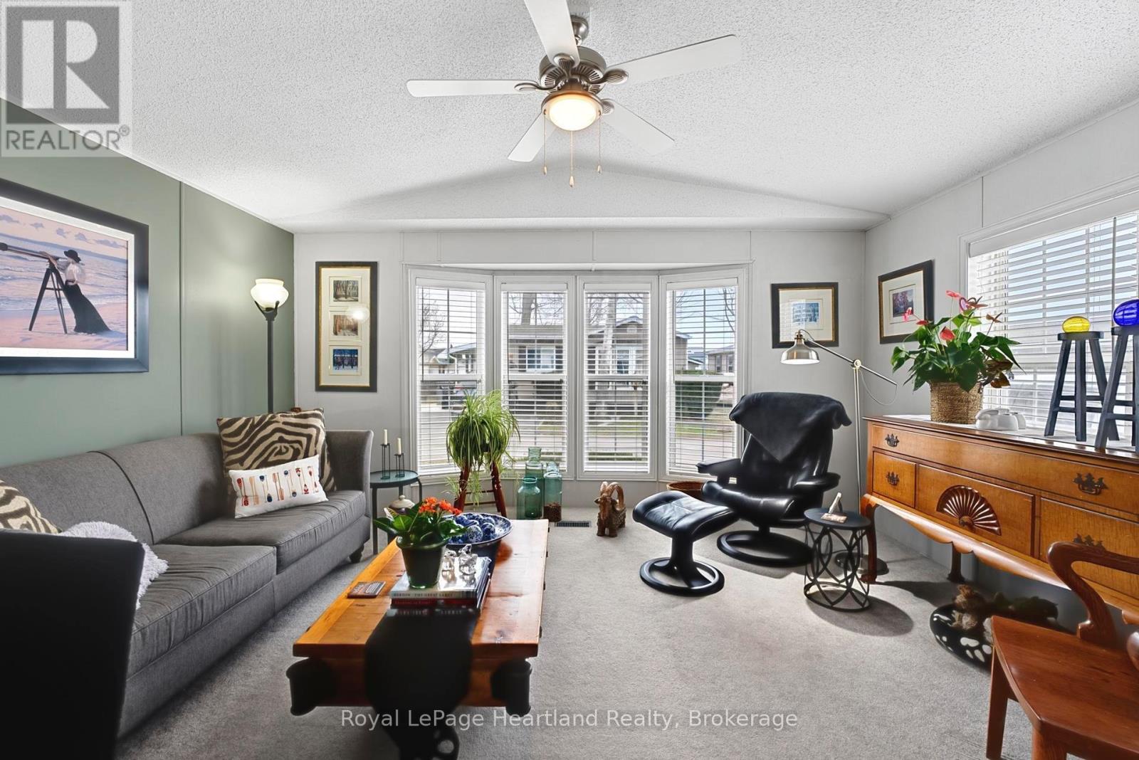 21 Algonquin Lane, Ashfield-Colborne-Wawanosh, Ontario  N7A 3Y2 - Photo 7 - X12952430