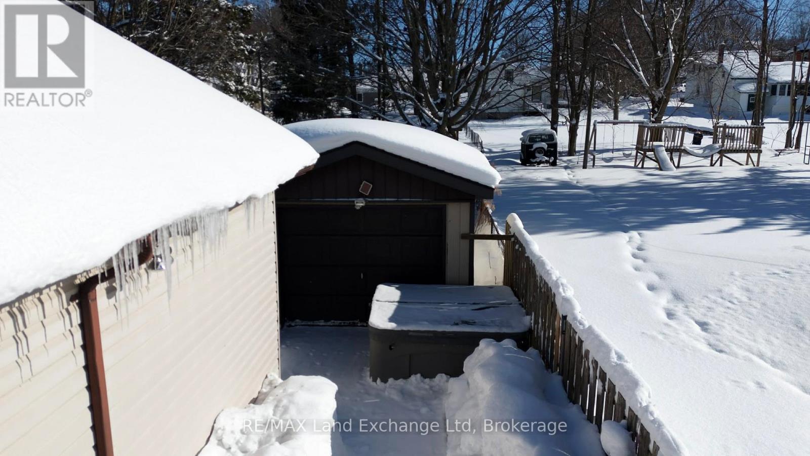 349 Shuter Street, North Huron, Ontario  N0G 2W0 - Photo 24 - X12952582