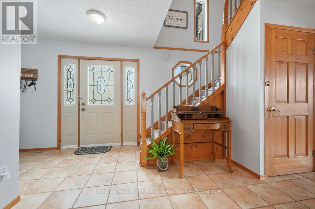 12 Taylor Crescent, Mcdougall, Ontario  P2A 2W9 - Photo 5 - X12952590