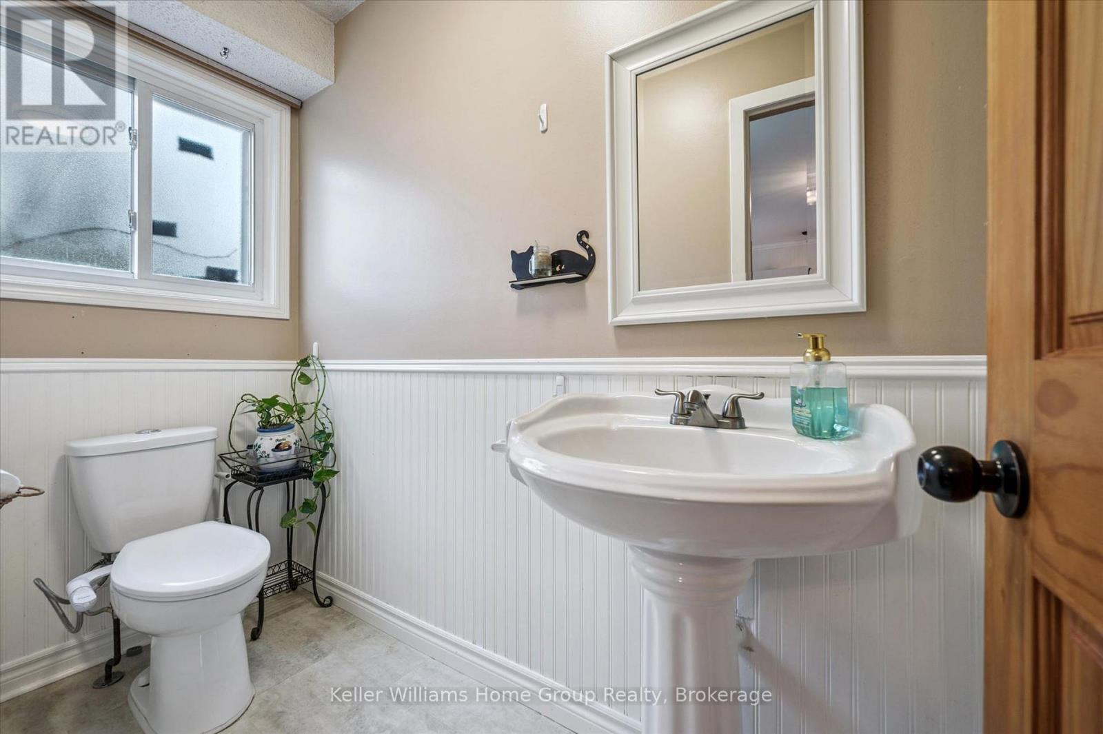 856 Gzowski Street, Centre Wellington, Ontario  N1M 3L4 - Photo 16 - X12952630