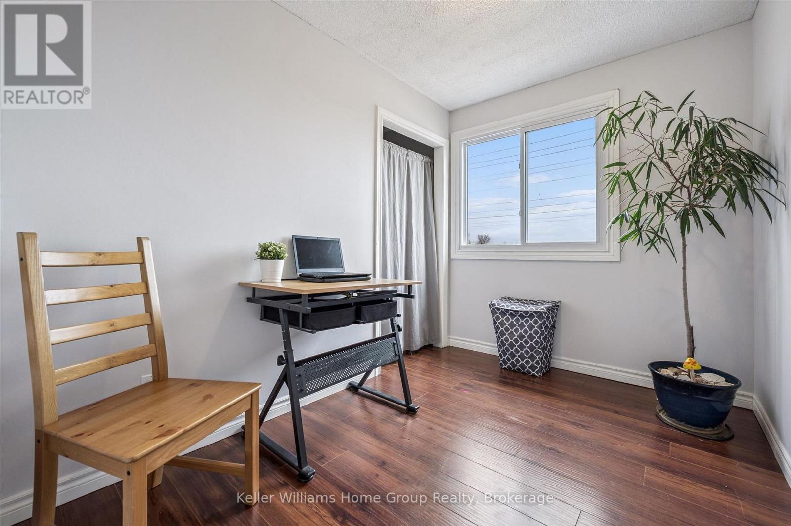 856 Gzowski Street, Centre Wellington, Ontario  N1M 3L4 - Photo 18 - X12952630