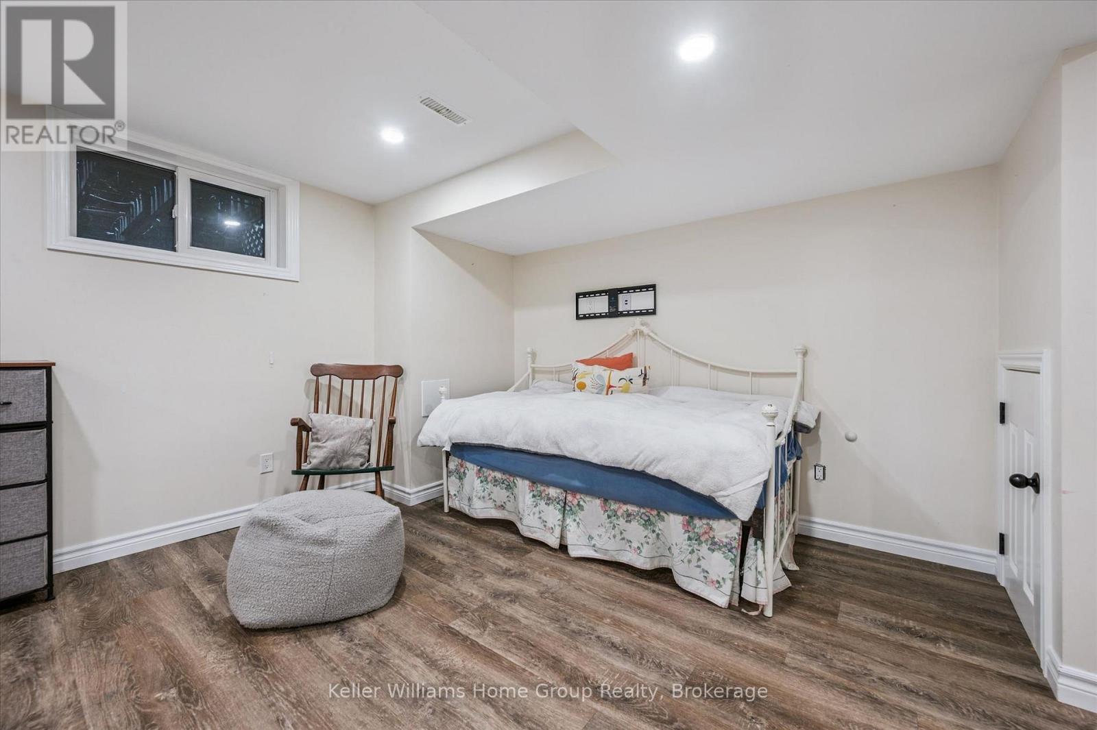 856 Gzowski Street, Centre Wellington, Ontario  N1M 3L4 - Photo 26 - X12952630