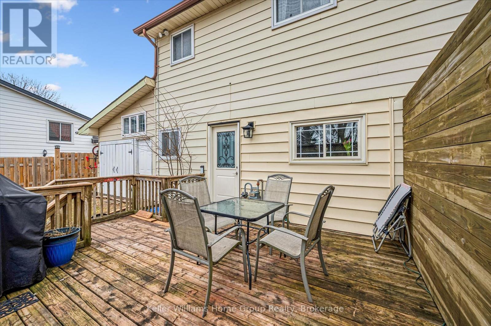 856 Gzowski Street, Centre Wellington, Ontario  N1M 3L4 - Photo 35 - X12952630