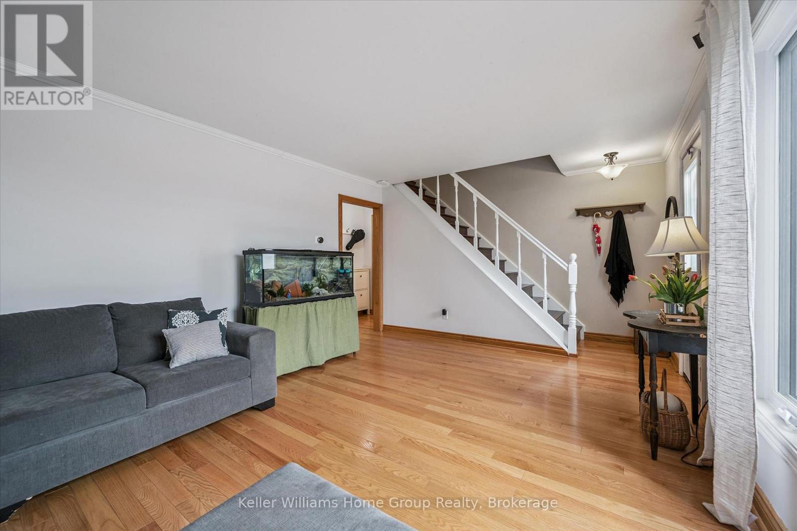 856 Gzowski Street, Centre Wellington, Ontario  N1M 3L4 - Photo 8 - X12952630