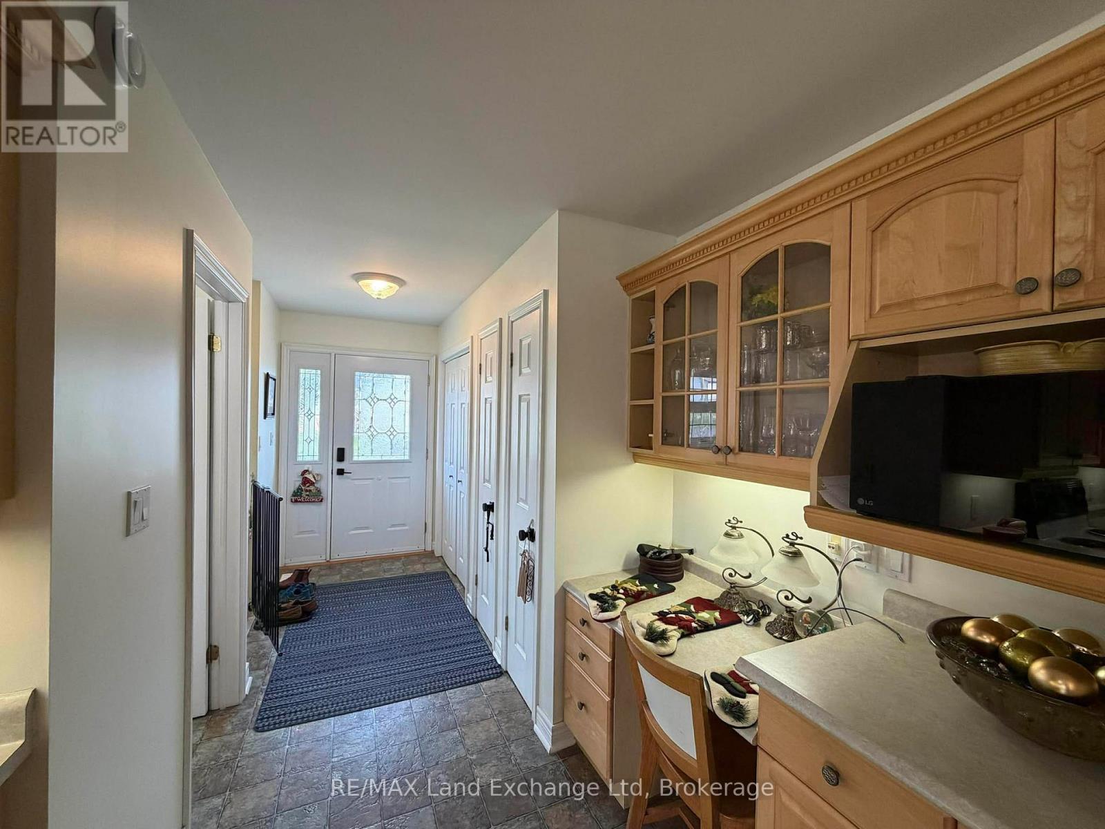 122 James Street, Arran-Elderslie, Ontario  N0G 2N0 - Photo 13 - X12952644