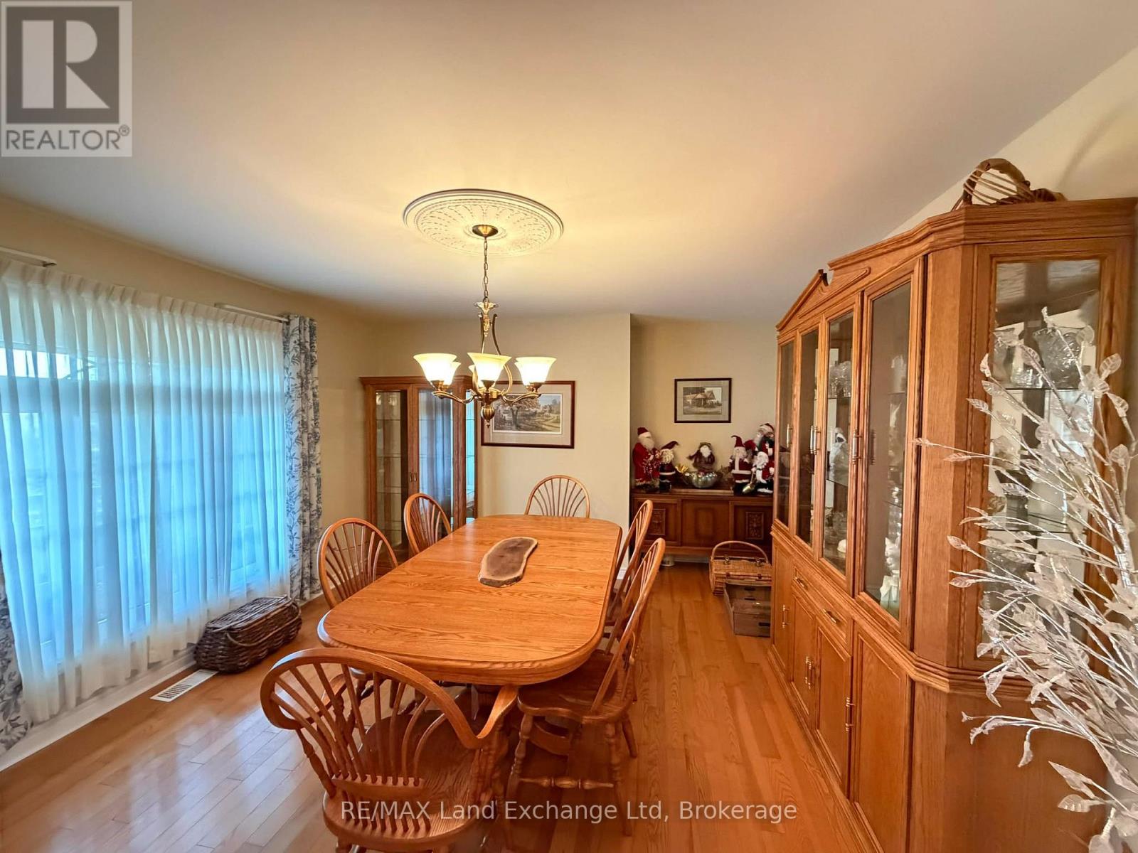 122 James Street, Arran-Elderslie, Ontario  N0G 2N0 - Photo 14 - X12952644