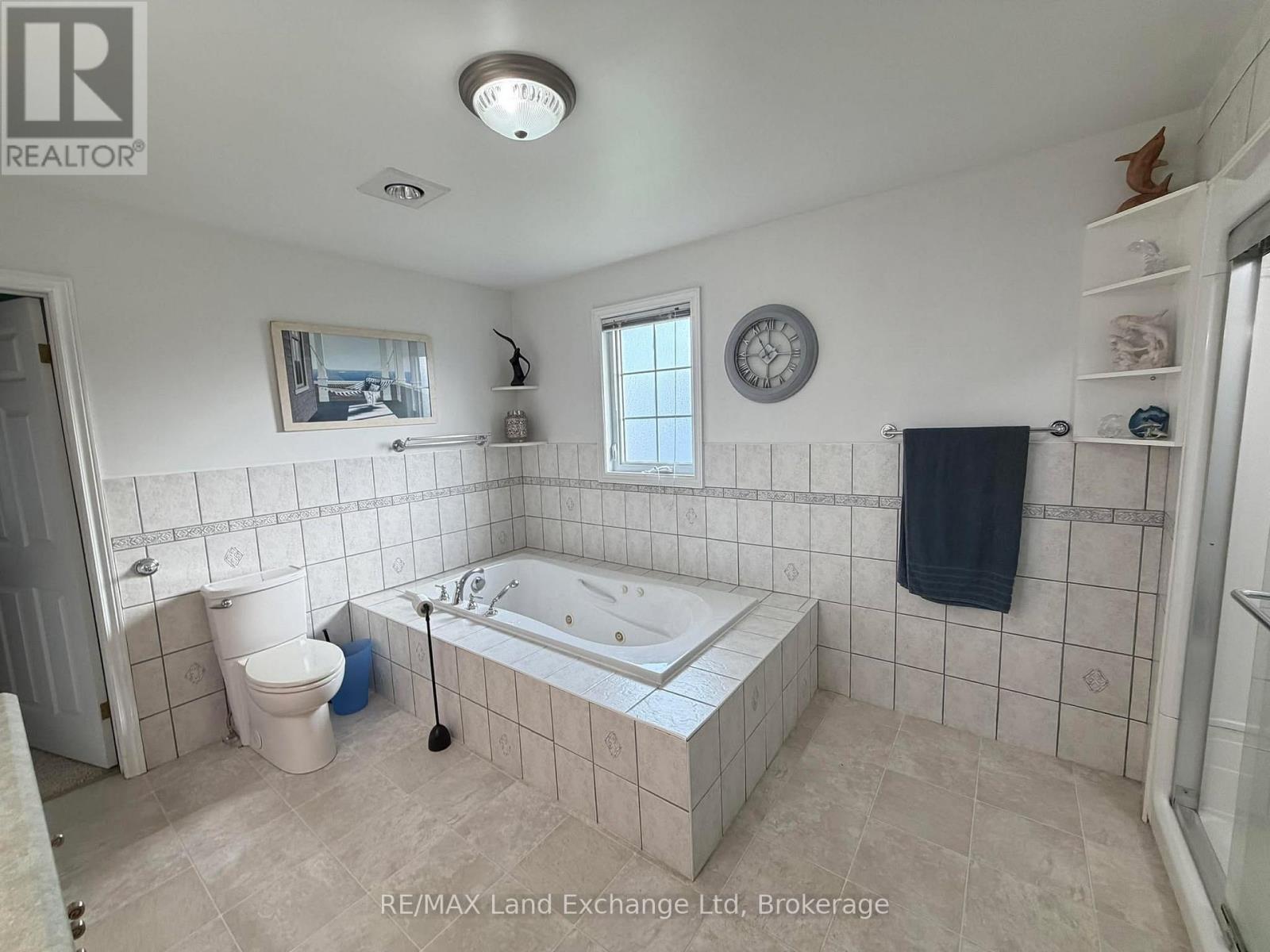 122 James Street, Arran-Elderslie, Ontario  N0G 2N0 - Photo 22 - X12952644