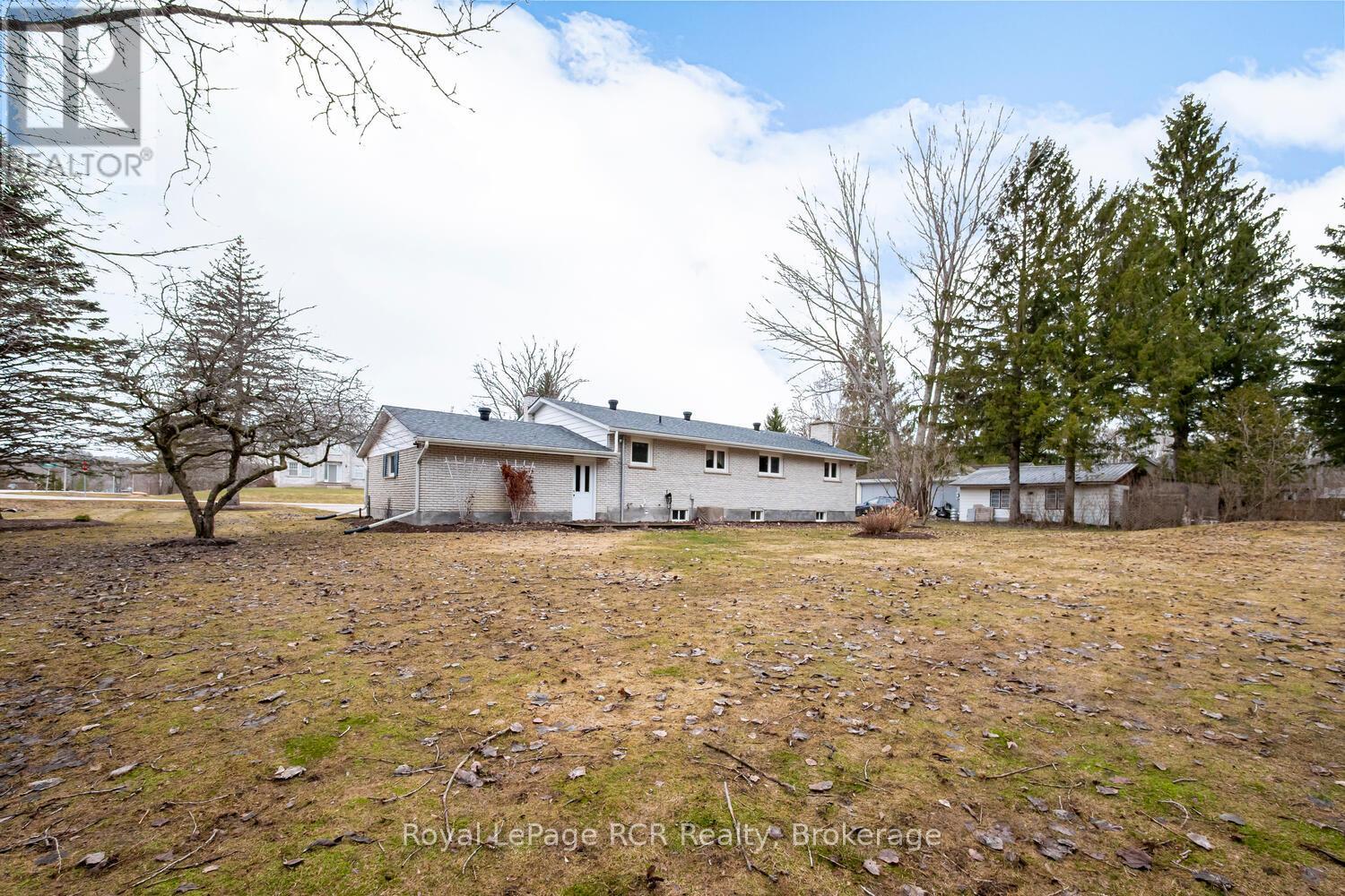 147 Finden Street, Georgian Bluffs, Ontario  N4K 6V5 - Photo 21 - X12952648