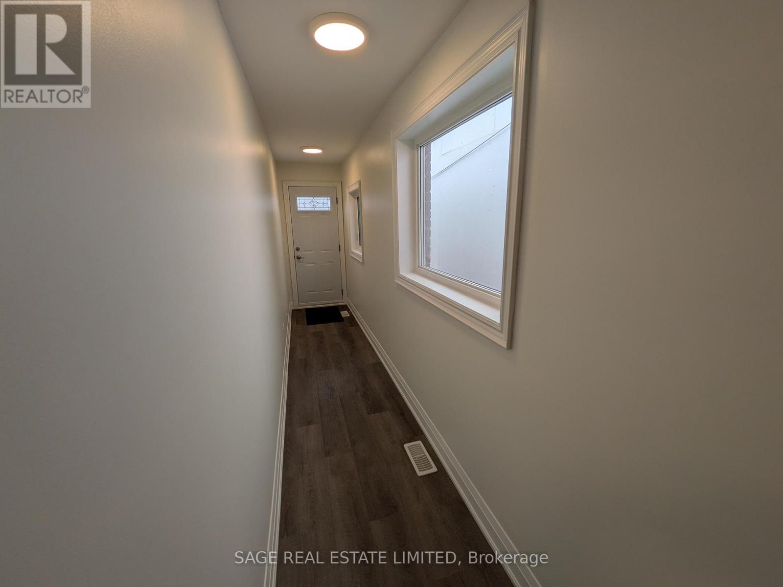 55 Jersey Avenue, Toronto, Ontario  M6G 3A4 - Photo 13 - C12952458