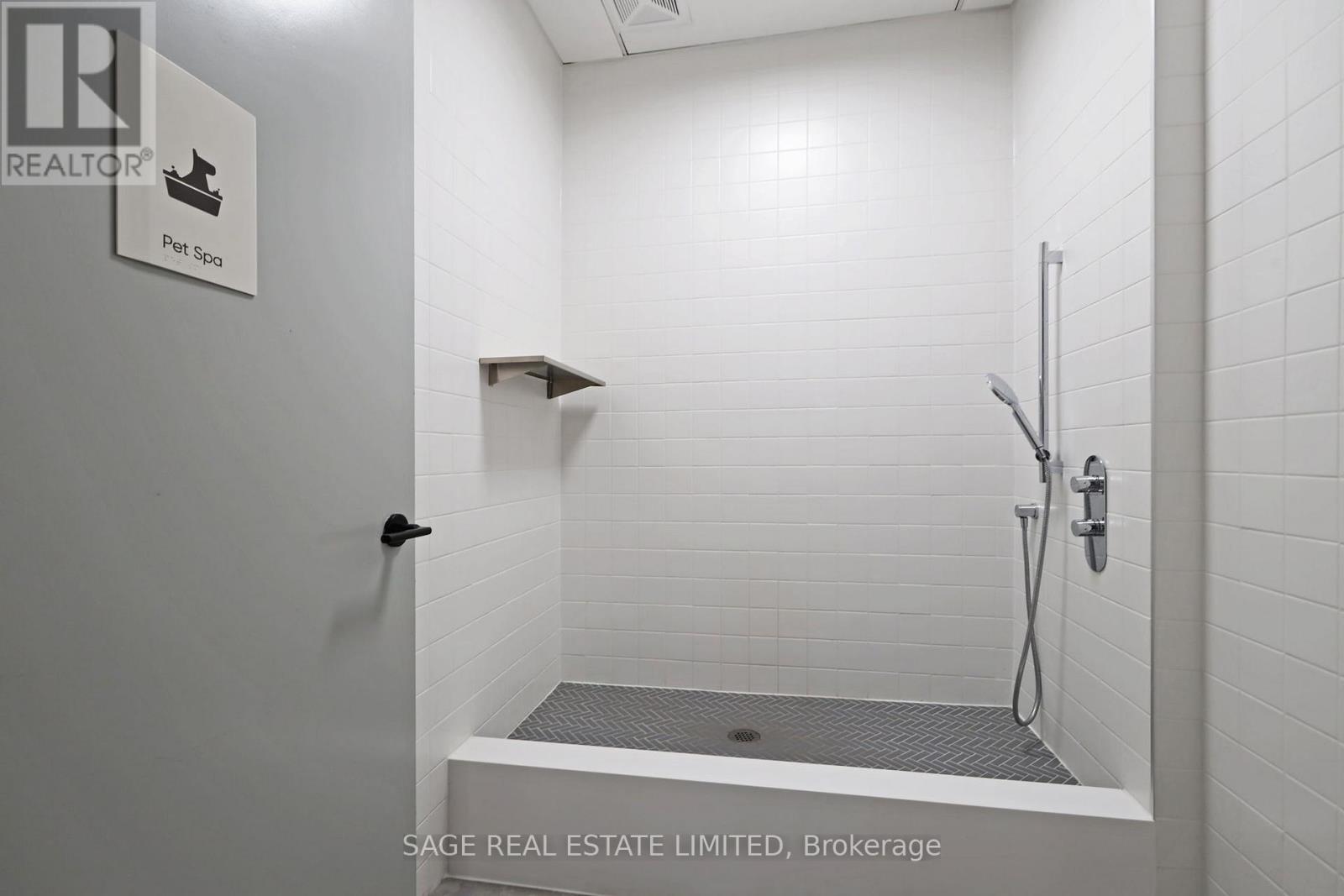 417 - 1720 Bayview Avenue, Toronto, Ontario  M4G 3C4 - Photo 26 - C12952460