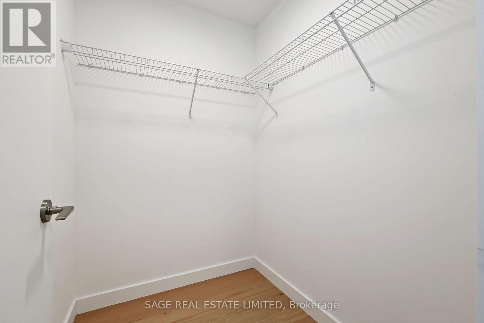 417 - 1720 Bayview Avenue, Toronto, Ontario  M4G 3C4 - Photo 7 - C12952460