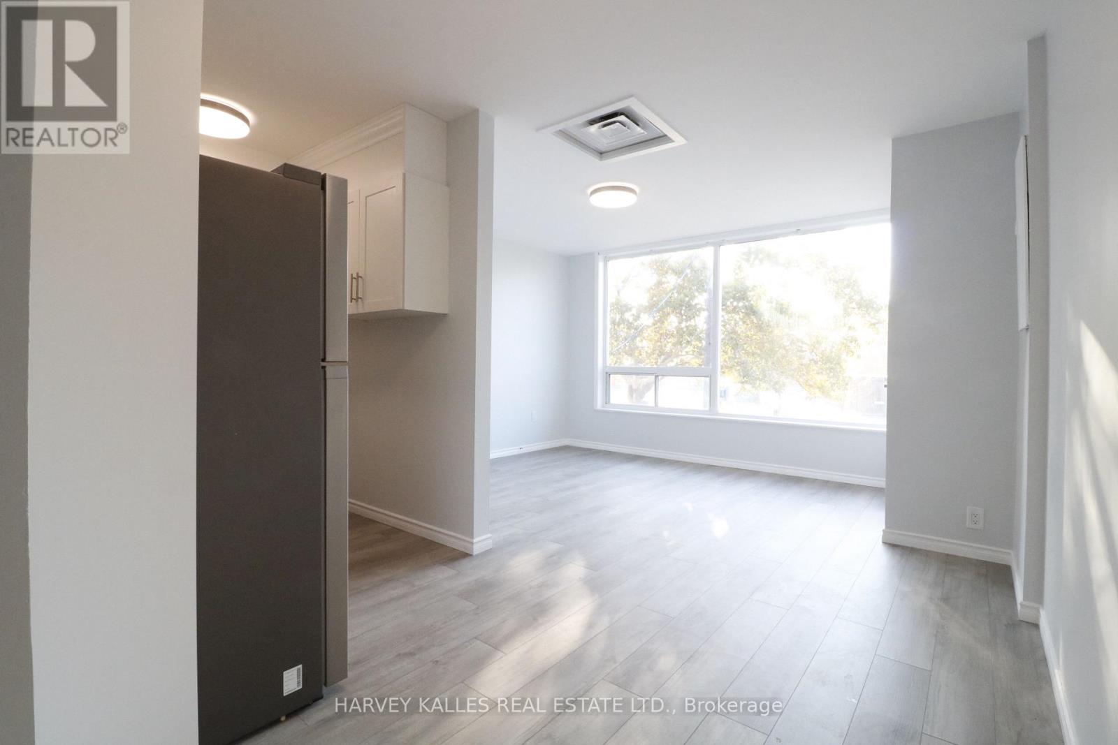 A - 199 Augusta Avenue, Toronto, Ontario  M5T 2L4 - Photo 3 - C12952496