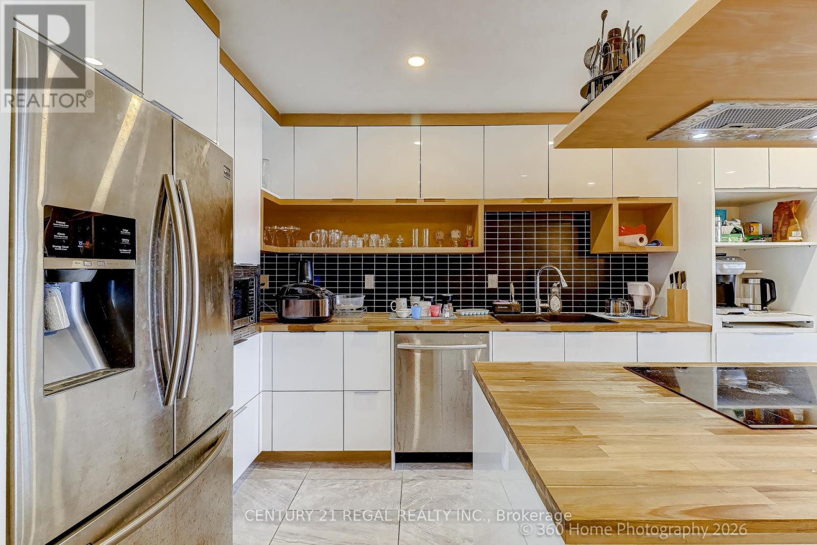 1603 - 25 Sunrise Avenue, Toronto, Ontario  M4A 2S2 - Photo 4 - C12952512