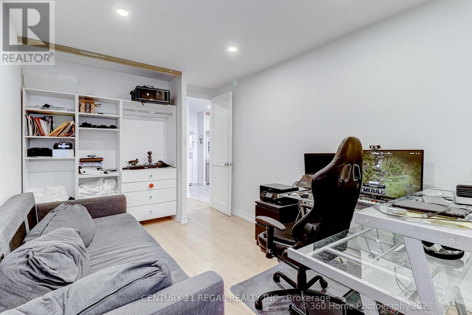 1603 - 25 Sunrise Avenue, Toronto, Ontario  M4A 2S2 - Photo 9 - C12952512