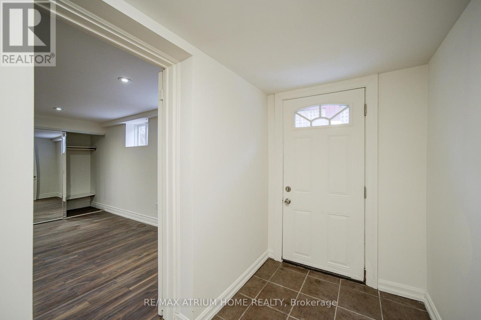 18 Doverwood Court, Toronto, Ontario  M2M 2G7 - Photo 32 - C12952560