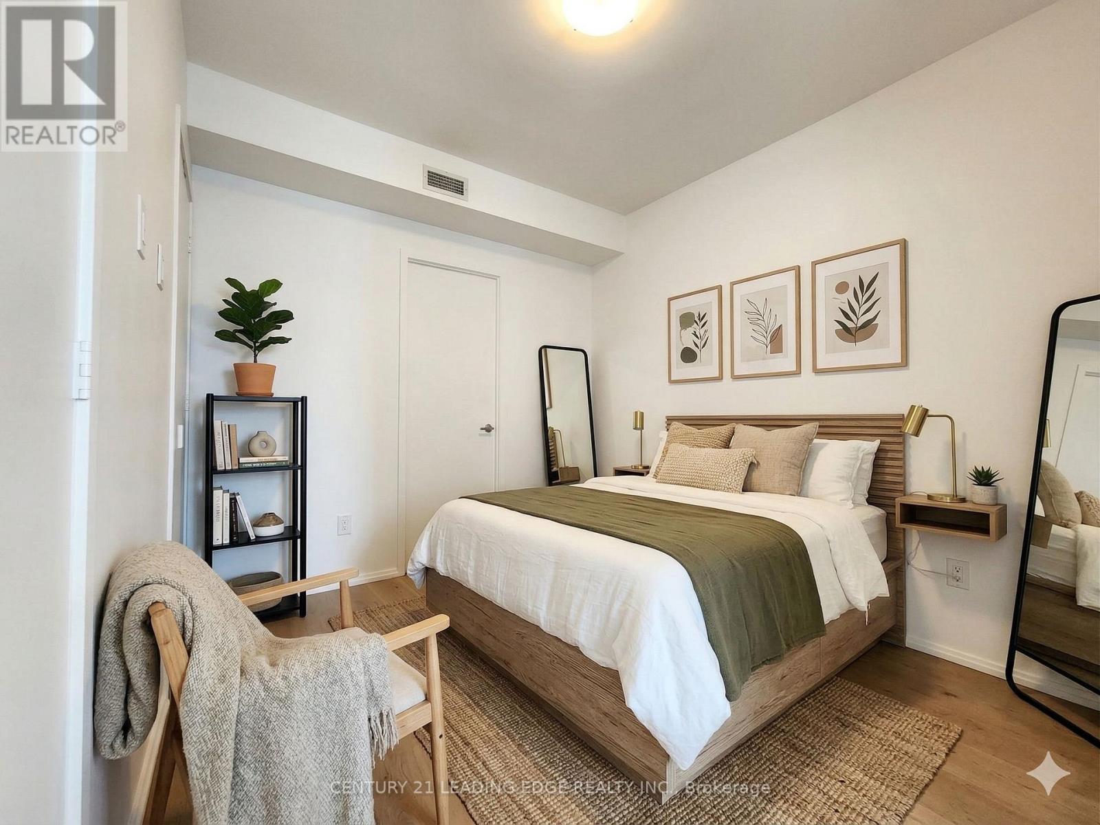 701 - 45 Charles Street E, Toronto, Ontario  M4Y 1S2 - Photo 14 - C12952594