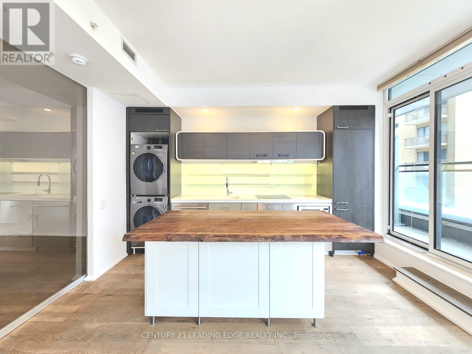 701 - 45 Charles Street E, Toronto, Ontario  M4Y 1S2 - Photo 8 - C12952594