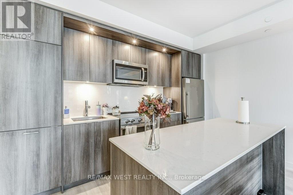 543 - 20 Inn On The Park Drive, Toronto, Ontario  M3C 0P8 - Photo 11 - C12952620