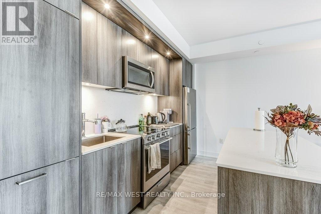 543 - 20 Inn On The Park Drive, Toronto, Ontario  M3C 0P8 - Photo 12 - C12952620