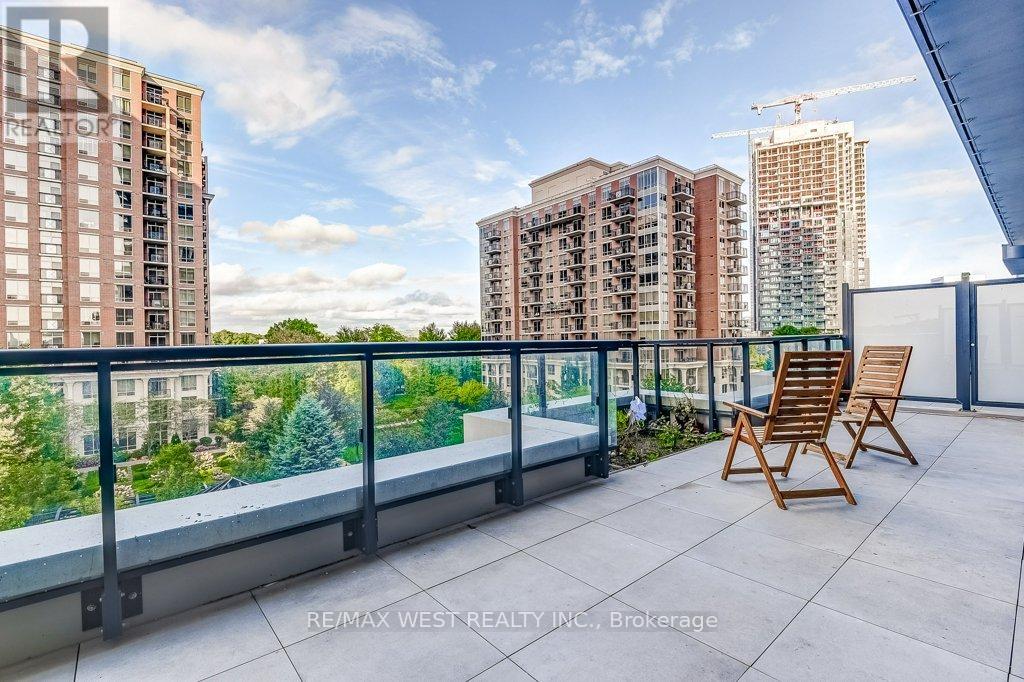 543 - 20 Inn On The Park Drive, Toronto, Ontario  M3C 0P8 - Photo 25 - C12952620